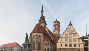 Stuttgart Schillerplatz  und Stiftskirche